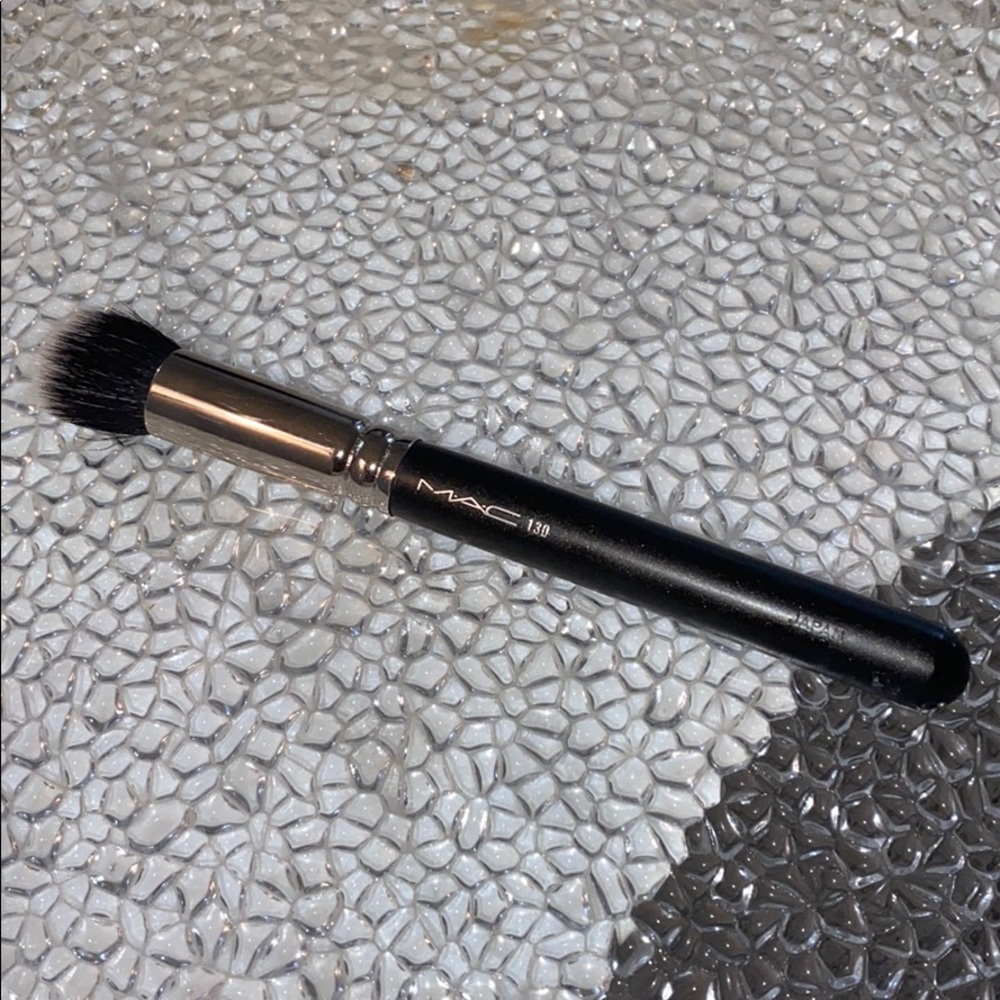 MAC 130 Pro Brush orig $42 sale for $20